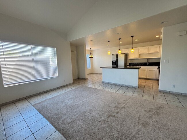Building Photo - West Palmdale Townhouse