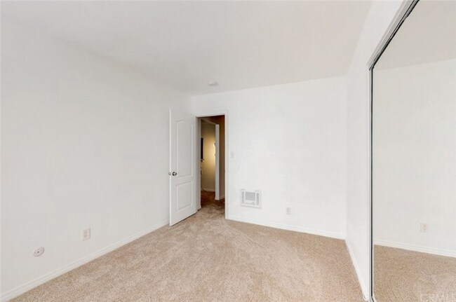 Building Photo - 1345 Cabrillo Park Dr