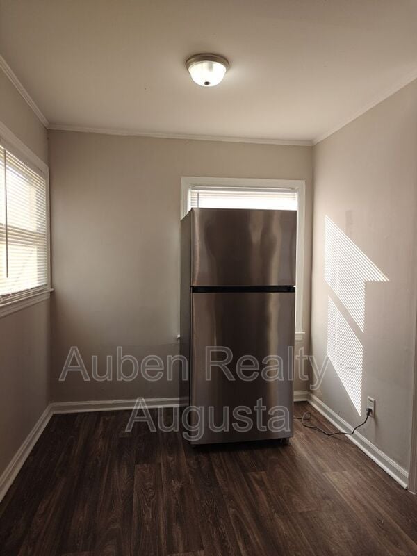 Building Photo - 2913 Hummingbird Ln