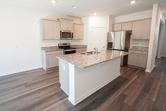 Building Photo - Available Soon!