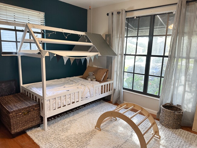 Building Photo - 1577 Compass Ct