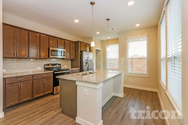 Building Photo - 2326 Bailey Flds Ln