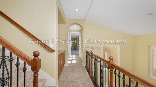 Building Photo - 2947 Farragut Rd