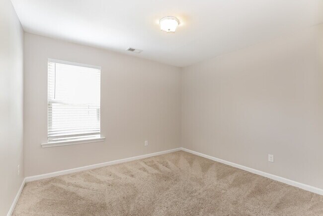 Building Photo - 308 Sweet Ashley Way