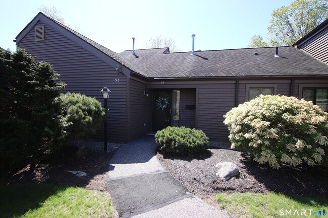 Primary Photo - 53 Hollister Way N