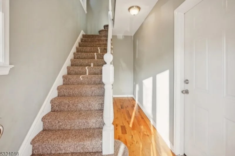 Building Photo - 53 Portland Pl