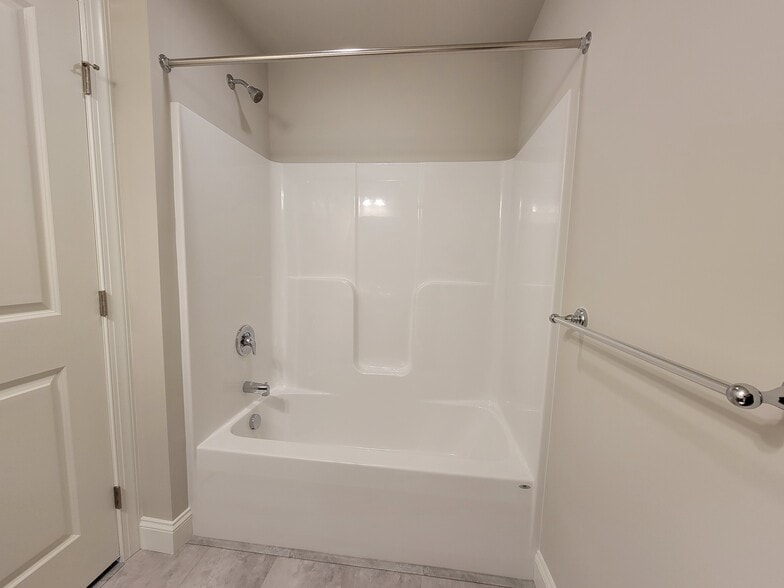 Building Photo - 227 Sage Blvd