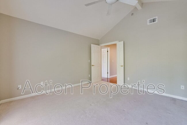 Building Photo - 11754 Ridge Creek Ct