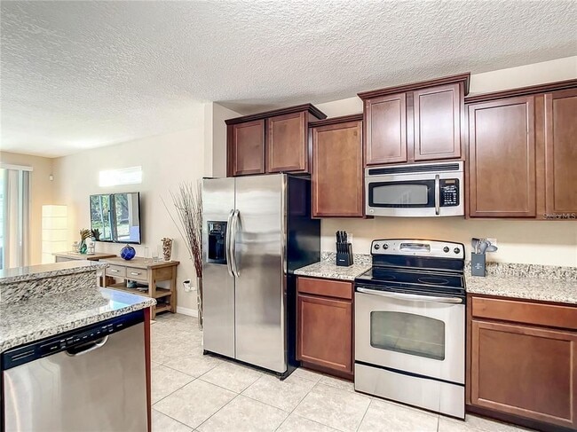 Building Photo - 9029 Paolos Pl