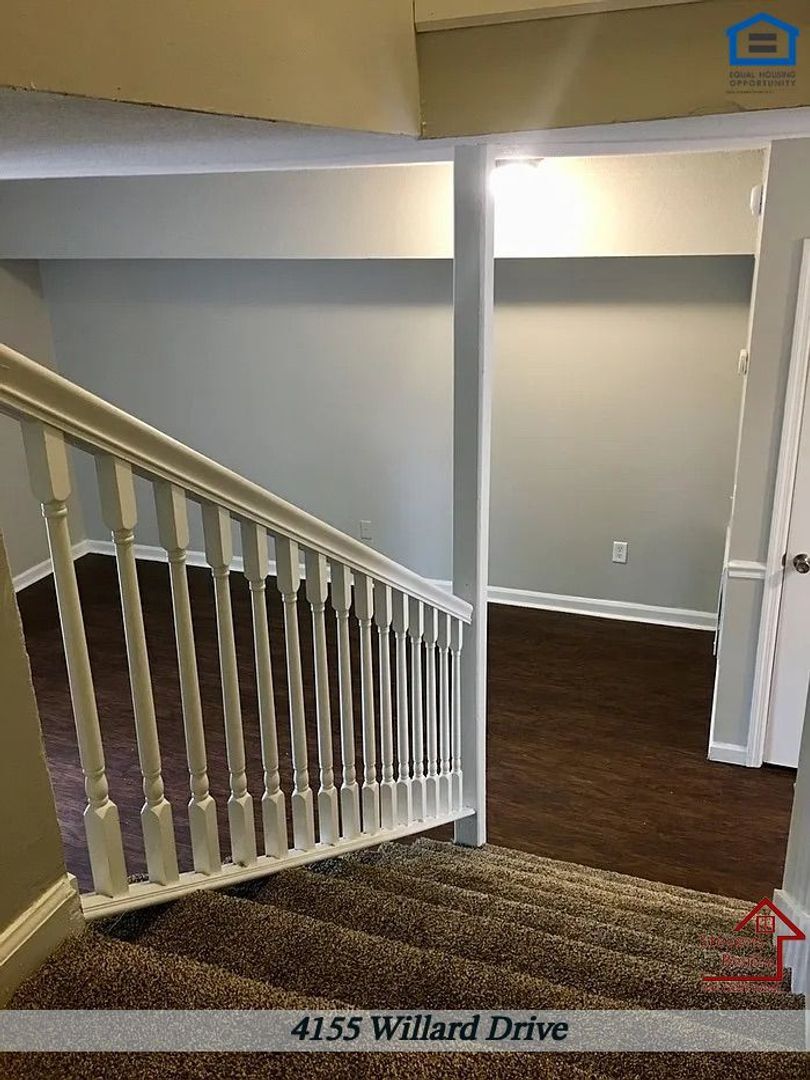 Building Photo - 4155 Willard Dr