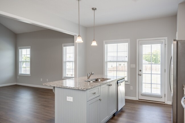 Building Photo - 311 Koweta Way