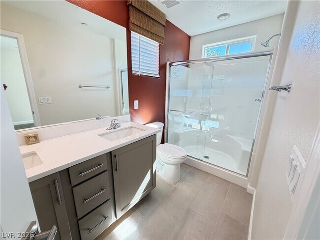 Building Photo - 541 Bellum Dr
