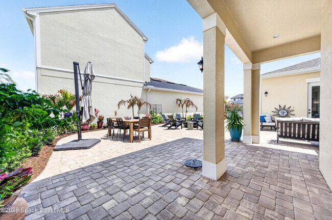 Building Photo - 8039 Allure Dr