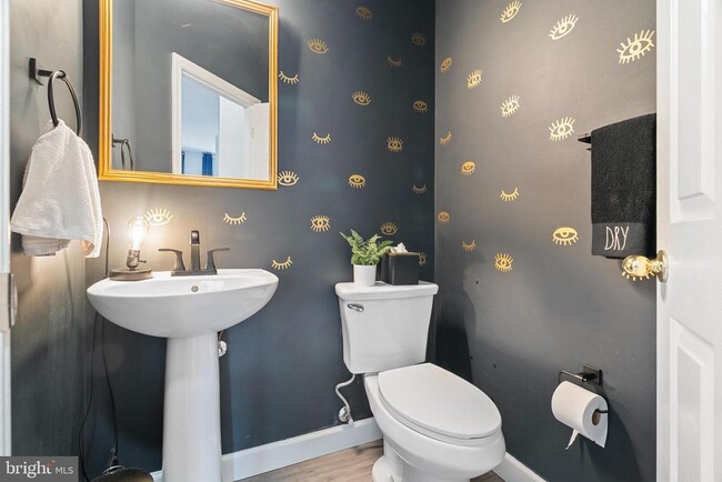 Building Photo - 5804 Summers Grove Rd