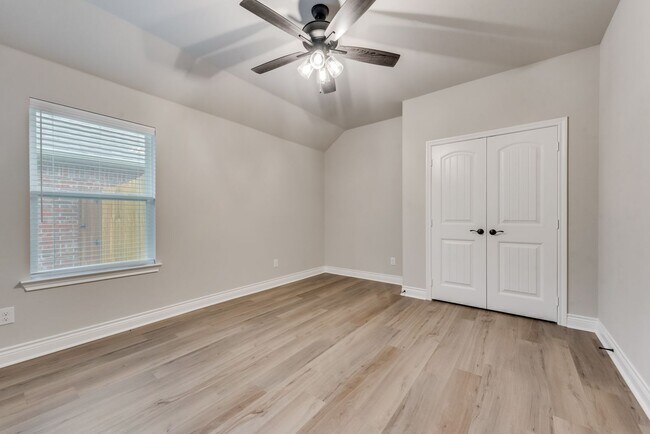 Building Photo - A must see New Build home in Greenville!