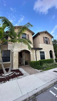 Building Photo - 10629 W 32nd Ln