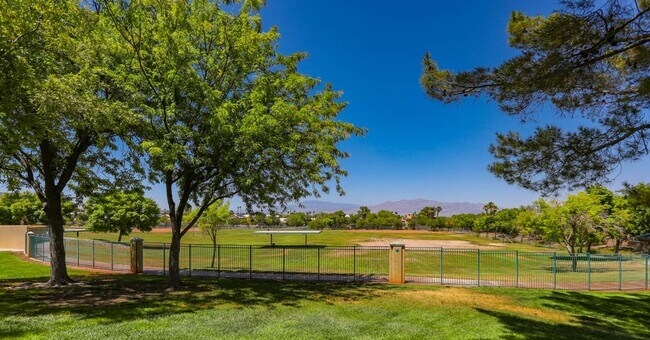 Building Photo - Single Story 3 Bedroom Summerlin Home