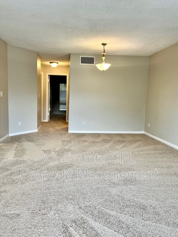 Building Photo - 4371 Aqua Vista Dr