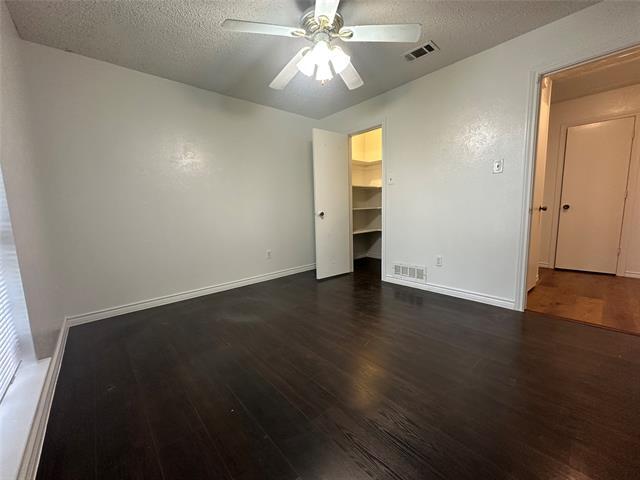 Building Photo - 719 Athenia Way