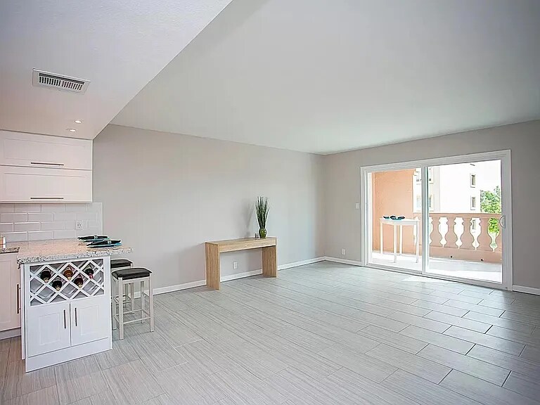 Building Photo - 7940 E Camelback Rd