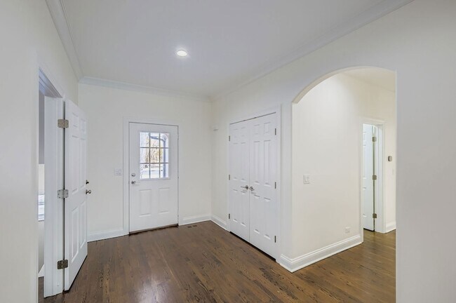 Building Photo - 1161 Gavin Ct