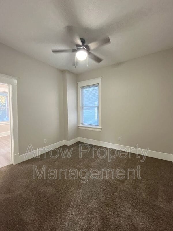 Building Photo - 1201 Charleston St