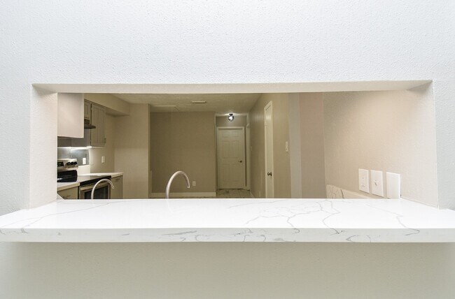 Building Photo - 8307 Stagewood Dr