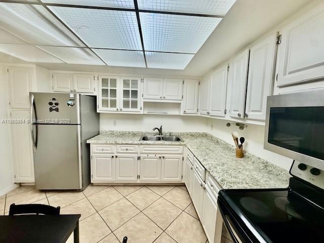 Building Photo - 1301 NE Miami Gardens Dr