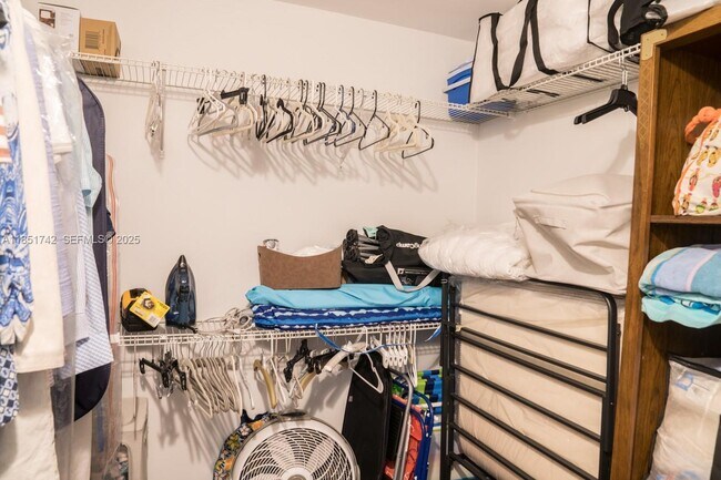 Building Photo - 1800 S Ocean Blvd