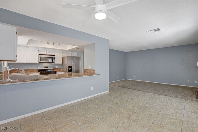 Building Photo - 2824 Autumn Haze Ln