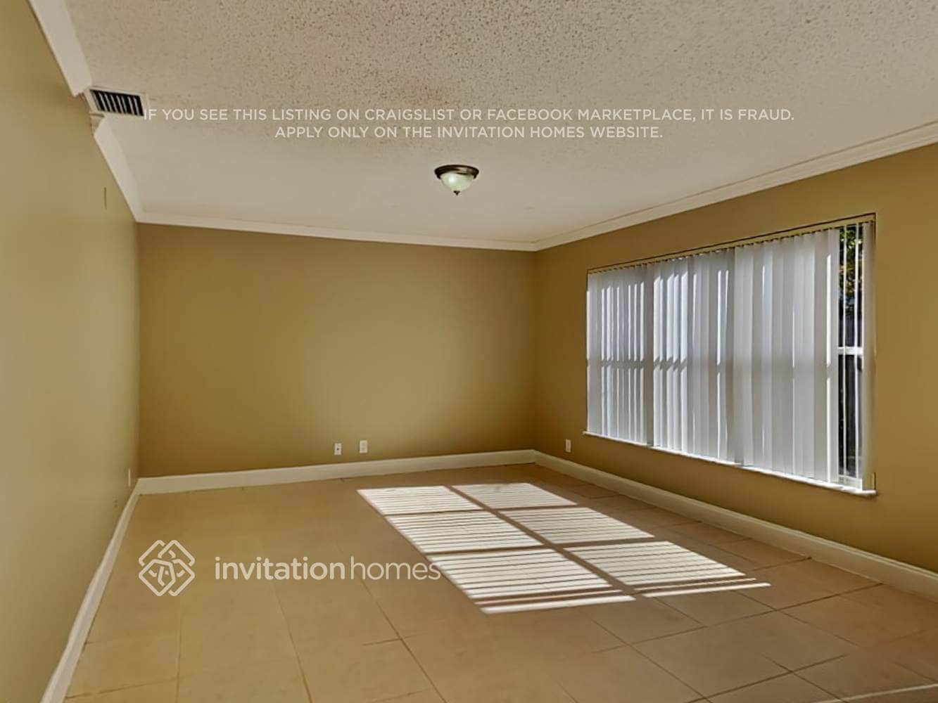 Building Photo - 5170 Foxhall Dr N