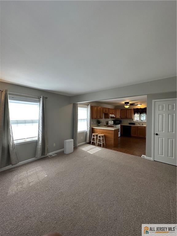 Building Photo - 16 Albourne St