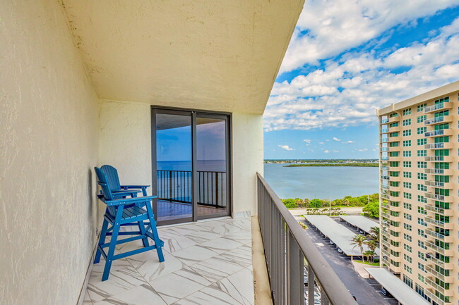 Building Photo - 5420 N Ocean Dr