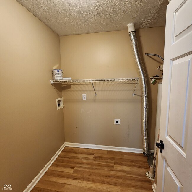 Building Photo - 232 Legends Creek Pl