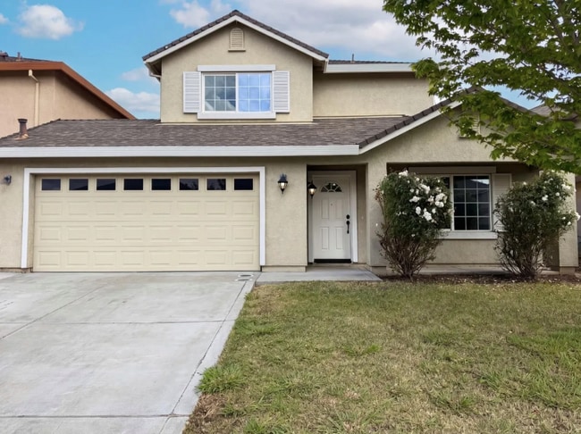 Building Photo - 251 Sugnet Way