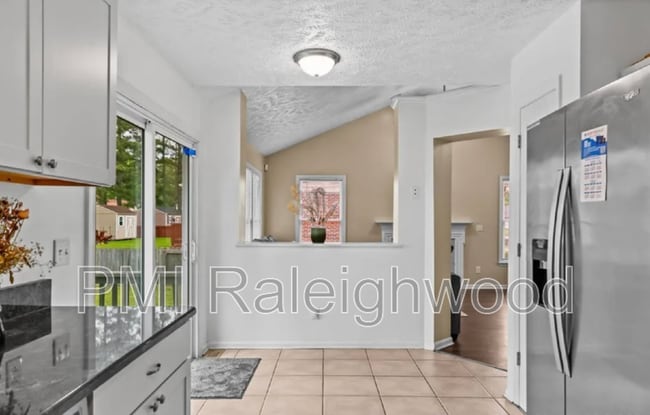 Building Photo - 1142 Blankshire Rd