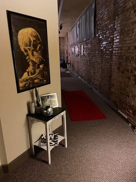 Building Photo - 148 W Michigan Ave