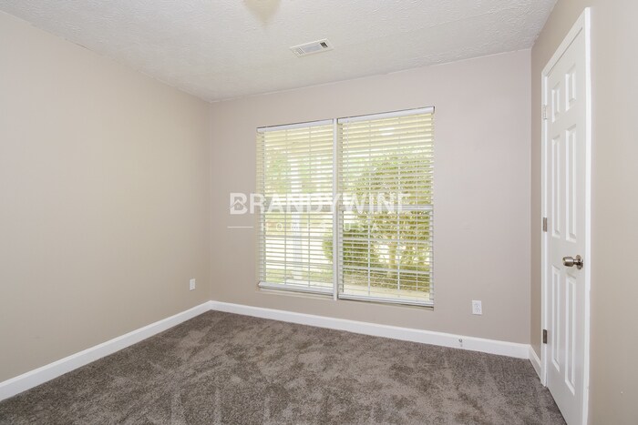 Building Photo - 1492 Chaseway Cir