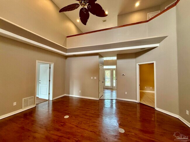 Building Photo - 1265 Mazurek Blvd