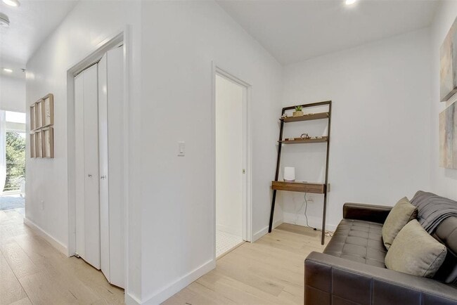 Building Photo - 1701 MLK Jr Blvd