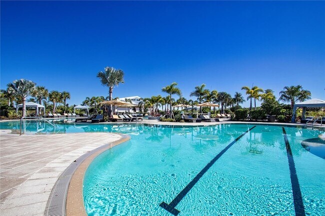 Building Photo - 3513 Hilltop Cir