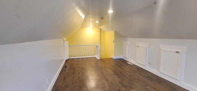Building Photo - 8105 Alamosa Ln