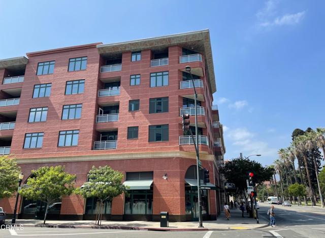 Primary Photo - 125 N Raymond Ave