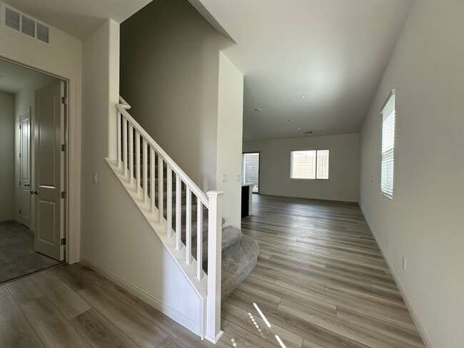 Building Photo - 11836 Black Canary Ave