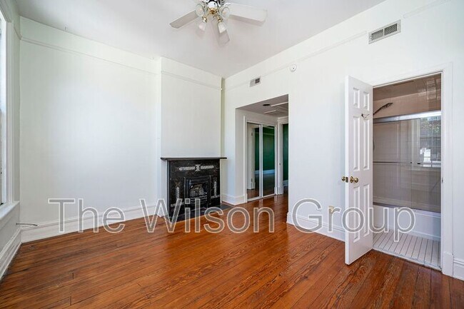 Building Photo - 1007 W Franklin St