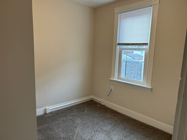 Building Photo - Updated 3-Bedroom, 1-Bathroom Home in Lancaster with Private Yard!