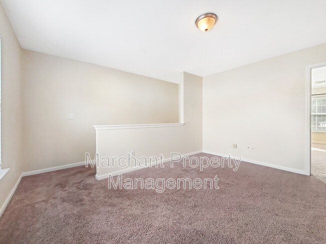 Building Photo - 9 Sunfield Ct