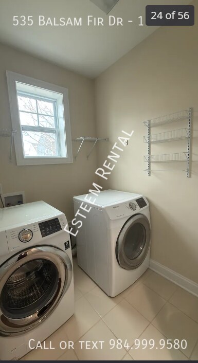 Building Photo - 535 Balsam Fir Dr