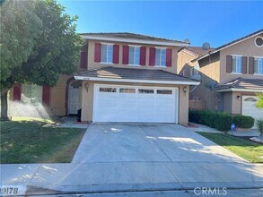 Building Photo - 19178 White Dove Ln