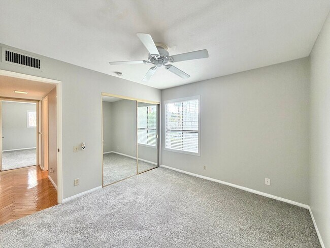 Building Photo - AVAILABLE NOW!! 3 Bedroom 2 Bathroom Condo in Palm Springs! MOVE IN SPECIAL! 50% OFF ONE MONTHS RENT